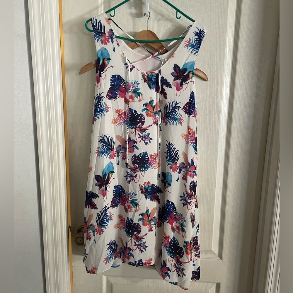 Hatley Floral Sleeveless Blouse - White, Blue, Pink‎